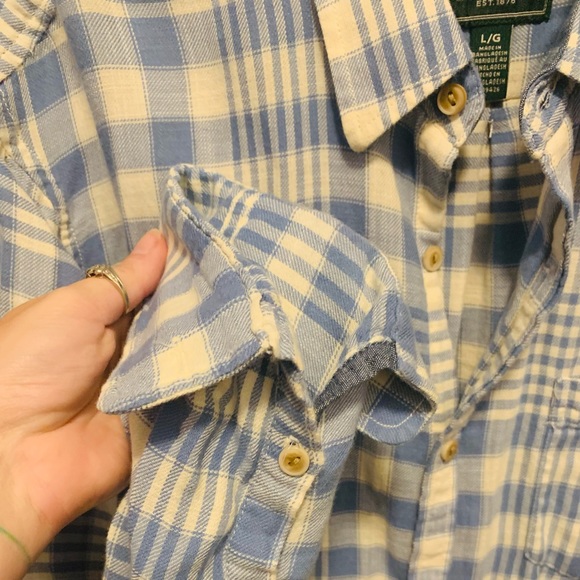 G.H. Bass & Co Blue Plaid Shirt - Picture 6 of 6